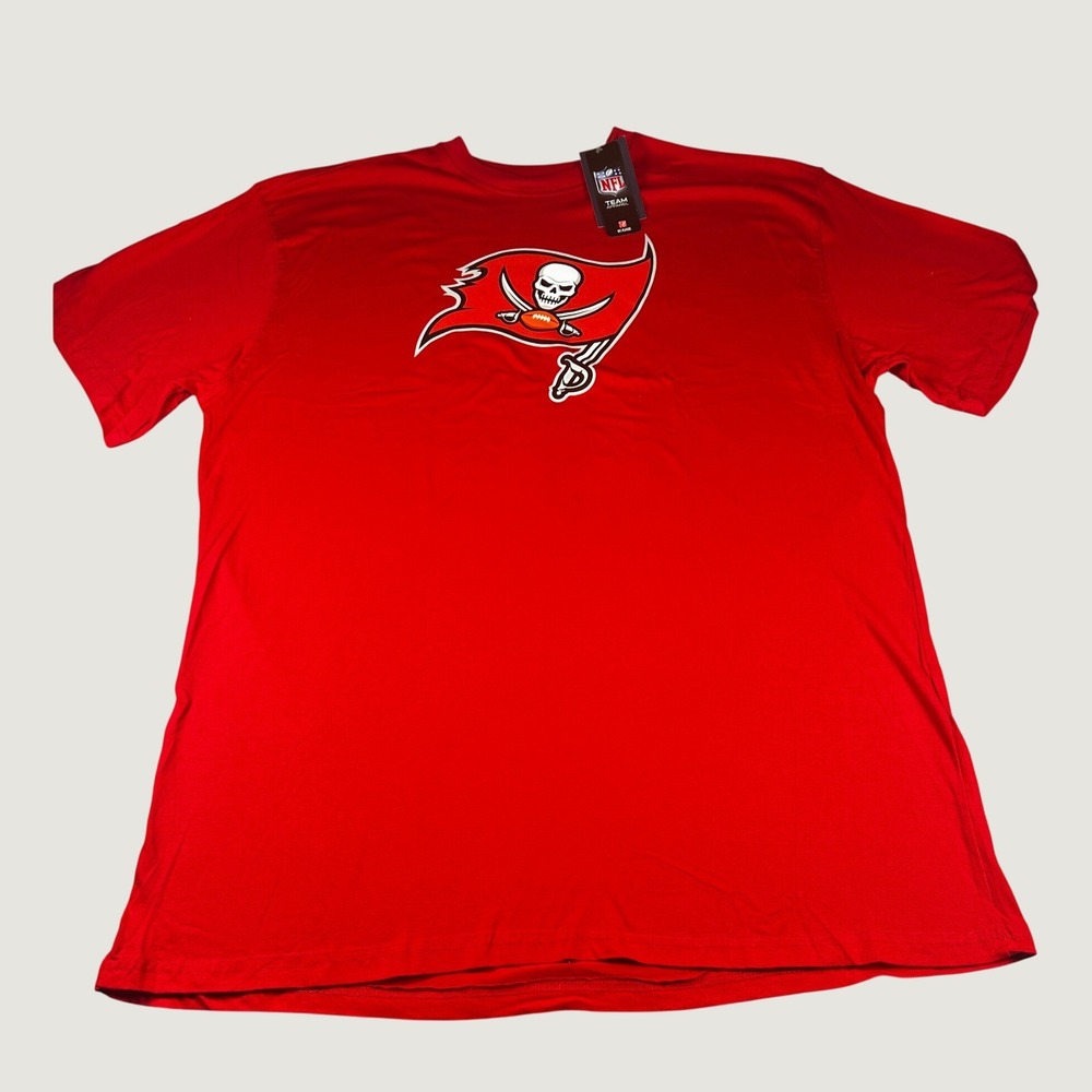 Tom Brady Tampa Bay Buccaneers Fanatics T-Shirt Men's 2XLT Red NWT NFL